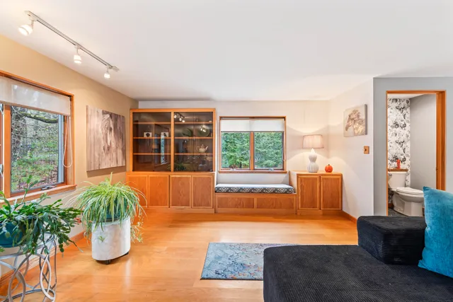 $669,000 | 327 Carroll Road, Warren, ME 04864