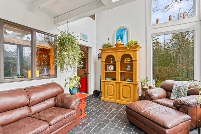 $669,000 | 327 Carroll Road, Warren, ME 04864