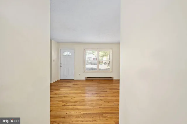 $435,000 | 26 Jackson Avenue, Winchester, VA 22601