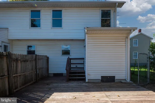 $435,000 | 26 Jackson Avenue, Winchester, VA 22601