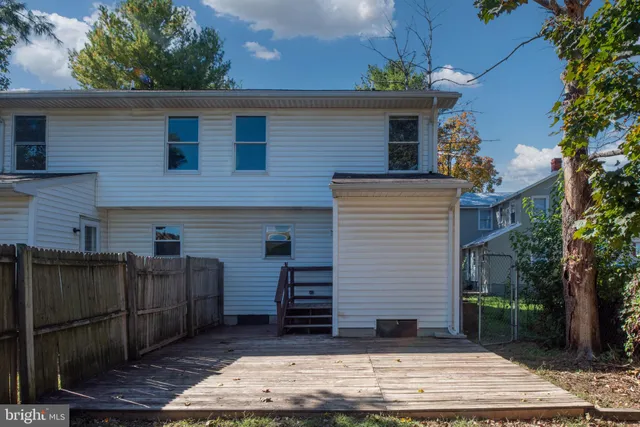 $455,000 | 26 Jackson Avenue, Winchester, VA 22601