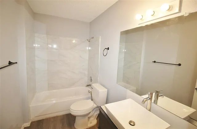 $1,650 | 4744 Meadow Trail Drive, Dallas, TX 75236