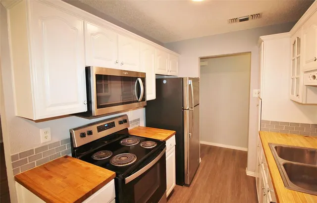 $1,650 | 4744 Meadow Trail Drive, Dallas, TX 75236