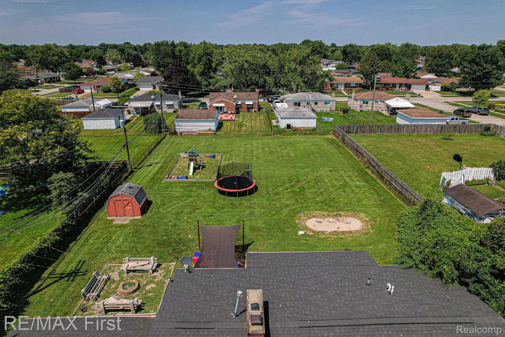 18173 15 Mile Road Clinton Township, MI 48035 - Photo 6 of 30 Gallery Image 6