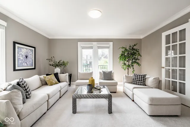 $865,000 | 11850 Arborhill Drive, Zionsville, IN 46077