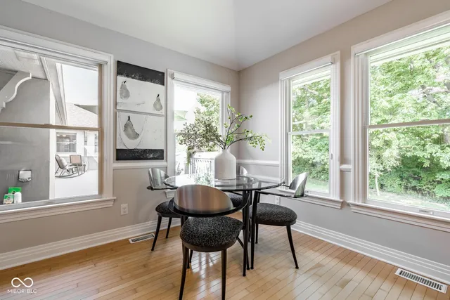 $865,000 | 11850 Arborhill Drive, Zionsville, IN 46077