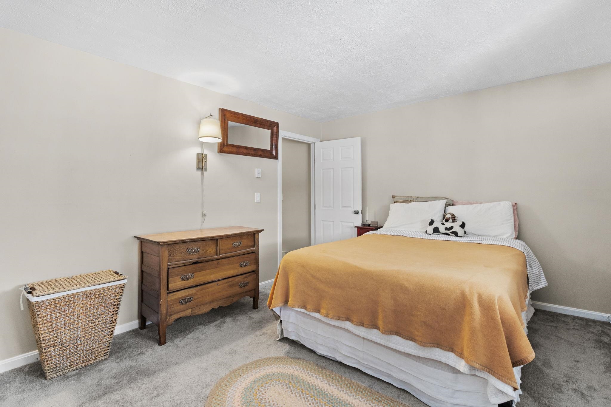 883 Mammoth Road, Unit 503 Manchester, NH 03104 - Photo 22 of 31 Gallery Image 22