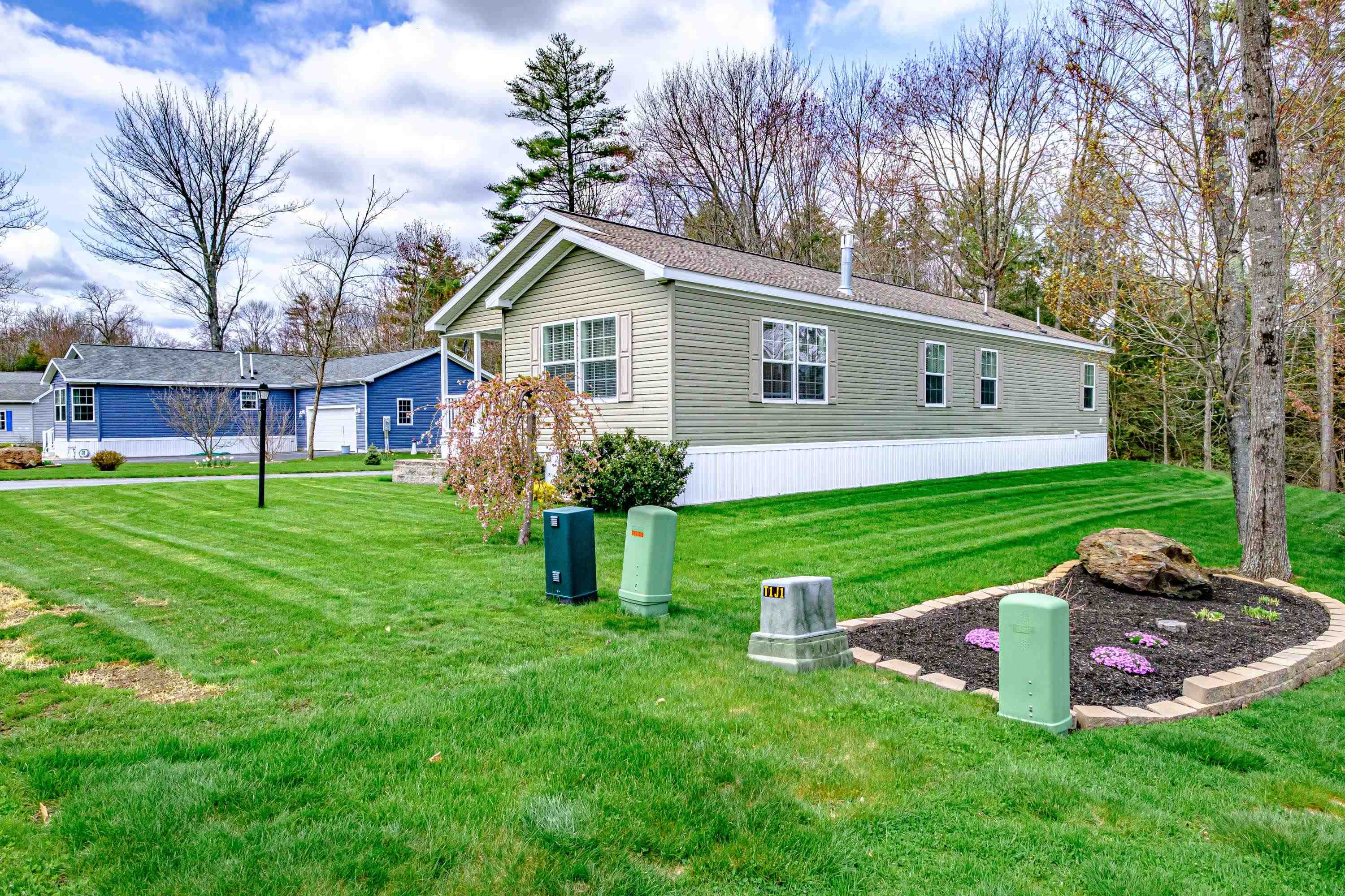 6 Blair Drive Rochester, NH 03868 - Photo 2 of 37
