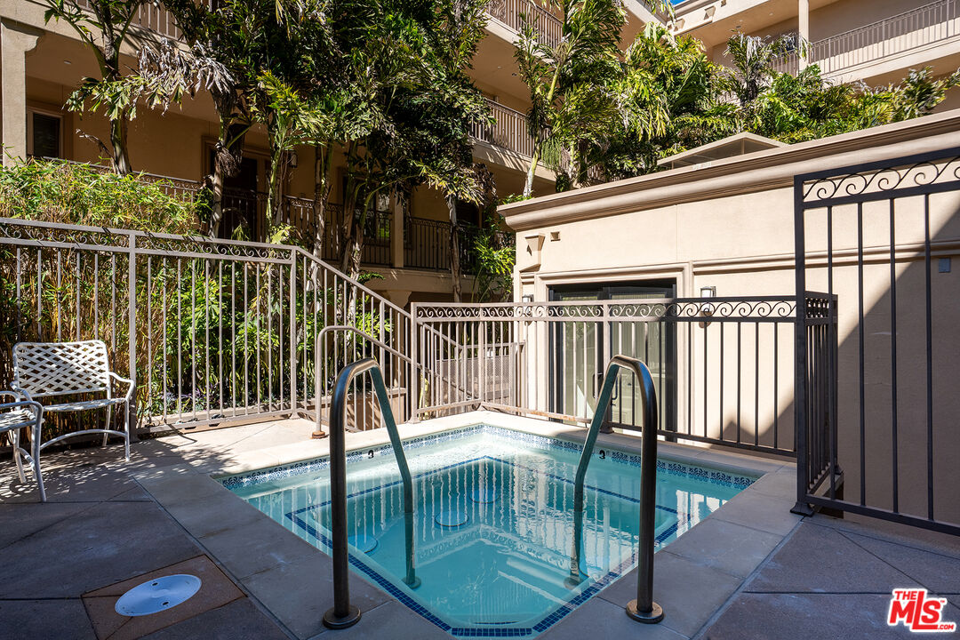 8238 West Manchester Avenue, Unit 108 Playa del Rey, CA 90293 - Photo 16 of 17