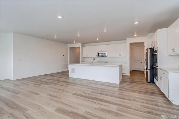 $899,000 | 4836 East 149th Avenue, Thornton, CO 80602