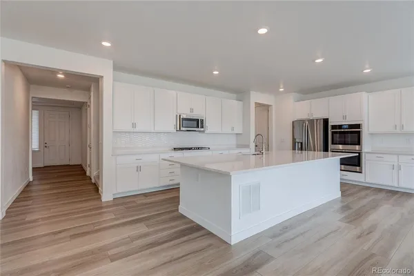 $899,000 | 4836 East 149th Avenue, Thornton, CO 80602