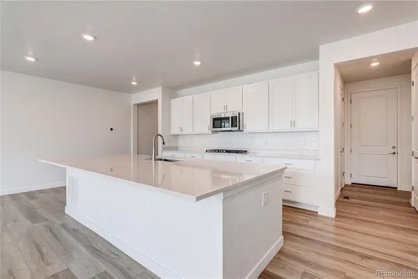 $899,000 | 4836 East 149th Avenue, Thornton, CO 80602