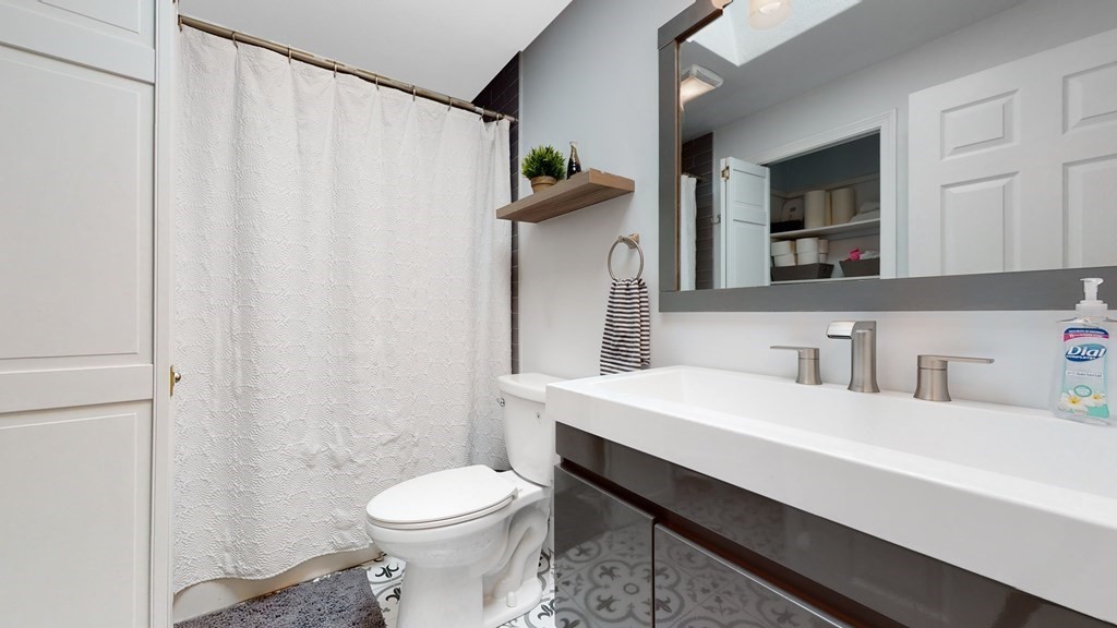 10 Wolcott Road Saugus, MA 01906 - Photo 17 of 27