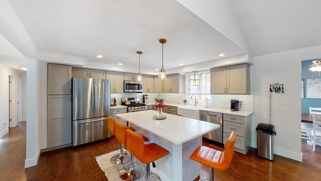 10 Wolcott Road Saugus, MA 01906 - Photo 5 of 27