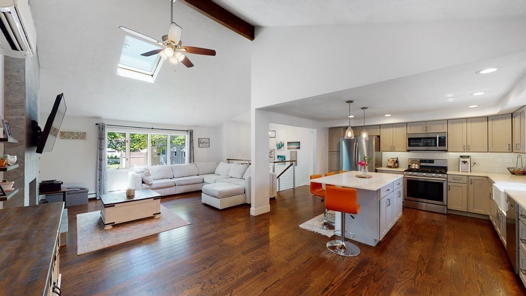 10 Wolcott Road Saugus, MA 01906 - Photo 6 of 27