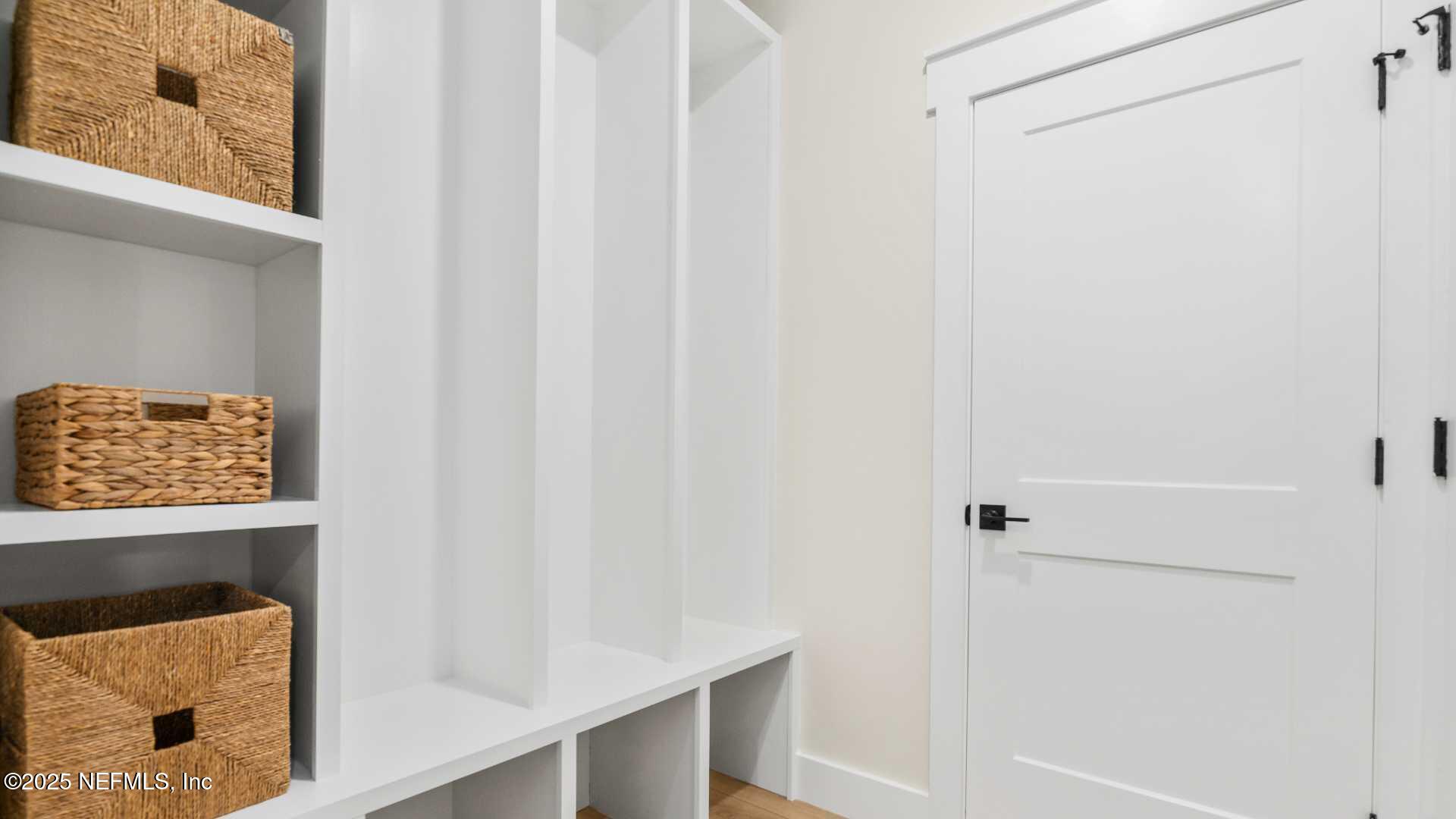 10055 Fox Hollow Drive Hampton, FL 32044 - Photo 33 of 54 a bathroom with a shower and a window