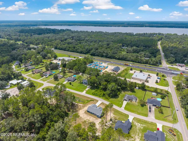 $339,707 | 10055 Fox Hollow Drive, Hampton, FL 32044