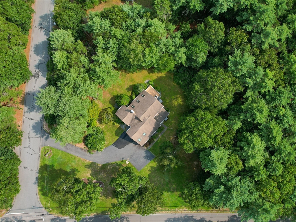 39 Stuart Road Rochester, MA 02770 - Photo 32 of 32 Gallery Image 32