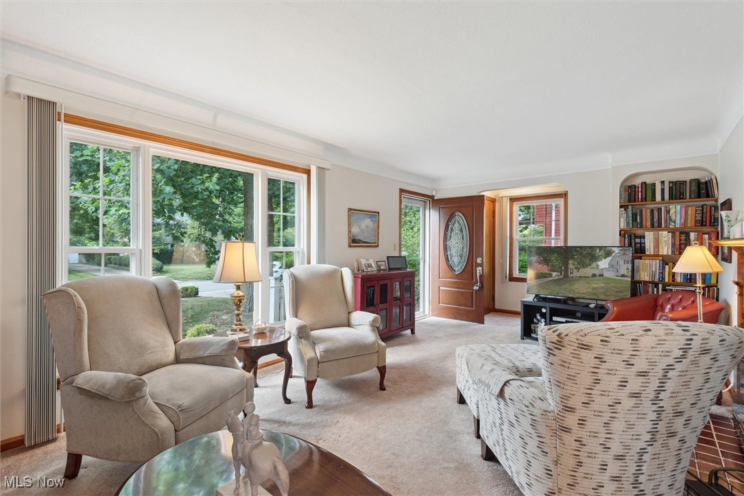 5291 Spencer Road Lyndhurst, OH 44124 - Photo 8 of 43