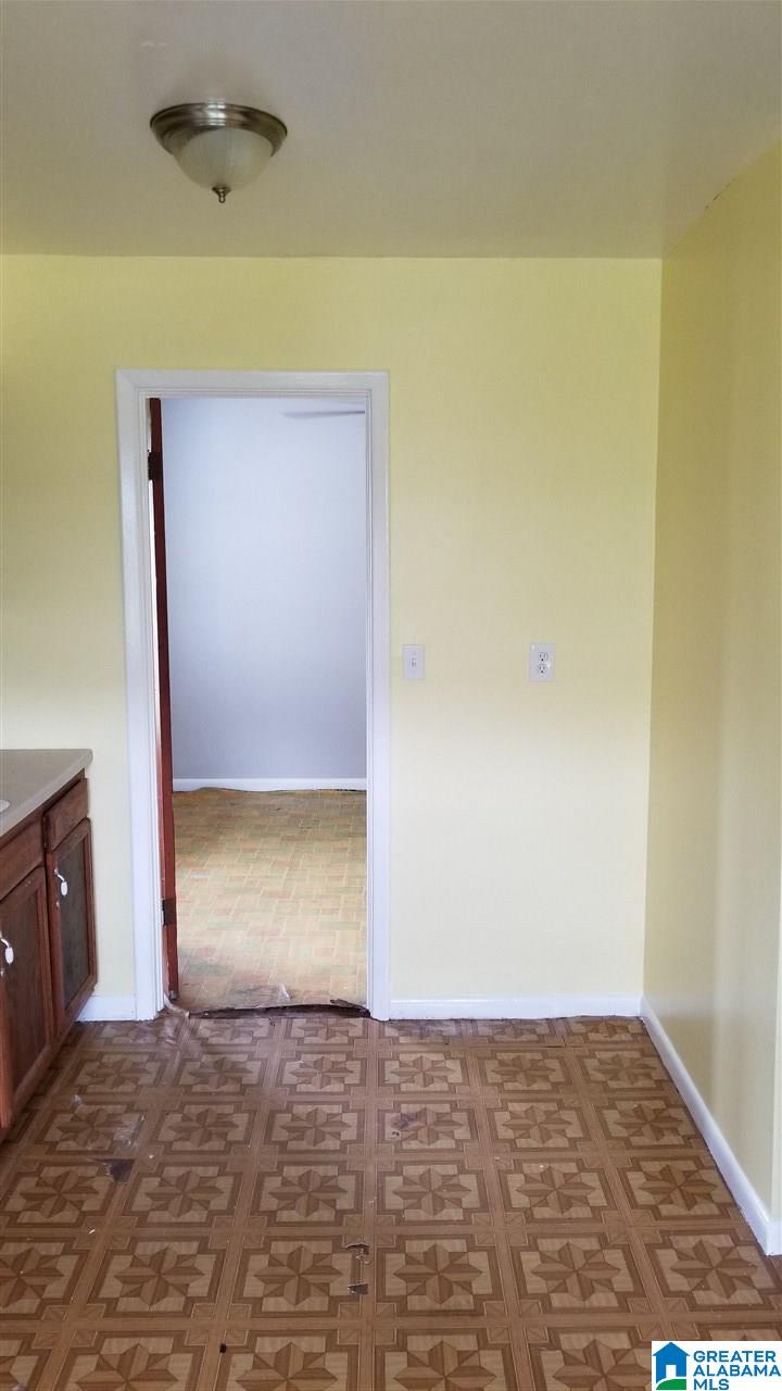 849 Center Way Southwest Birmingham, AL 35211 - Photo 15 of 22