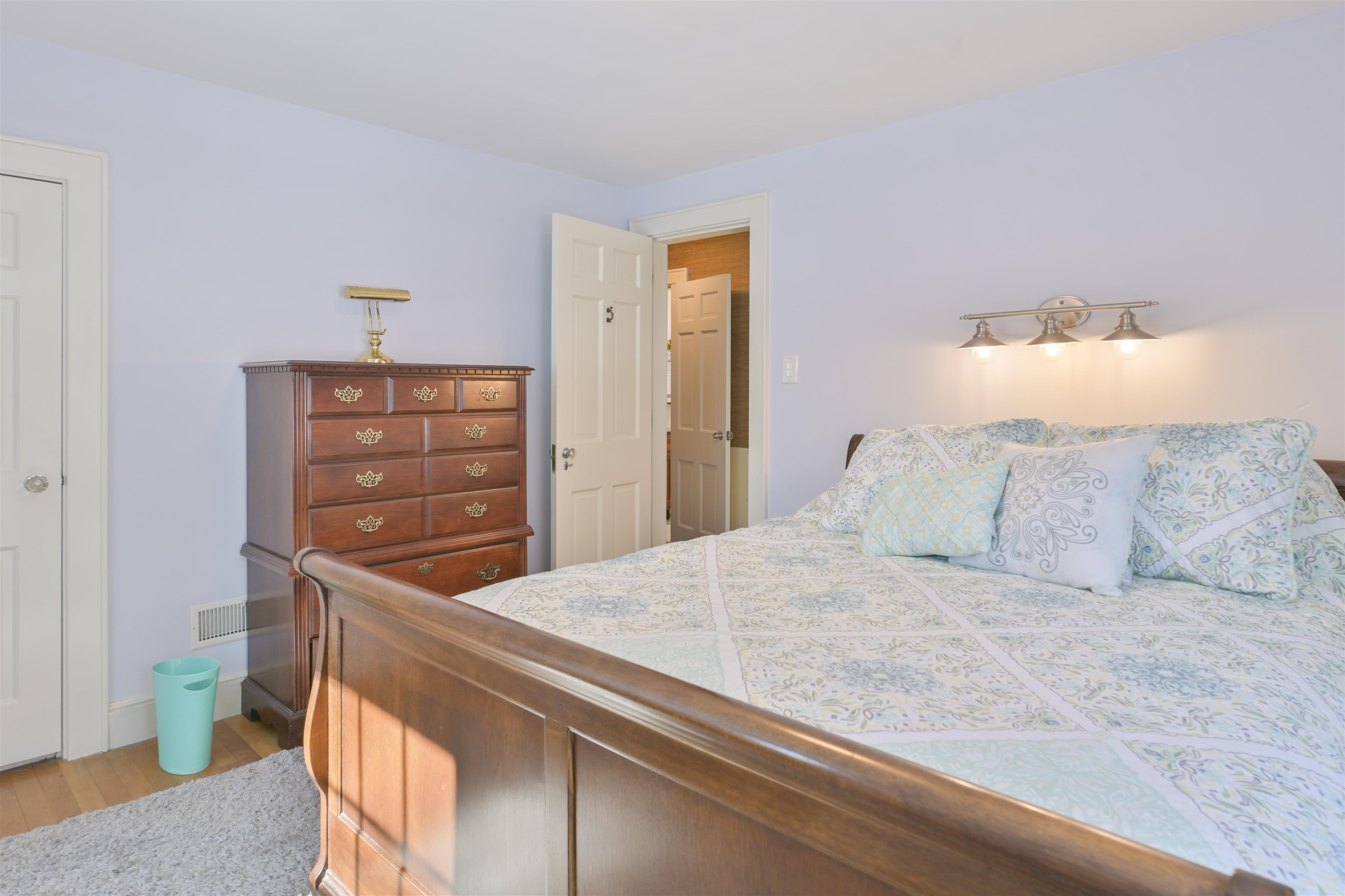 226 North Street Manchester, NH 03104 - Photo 34 of 58