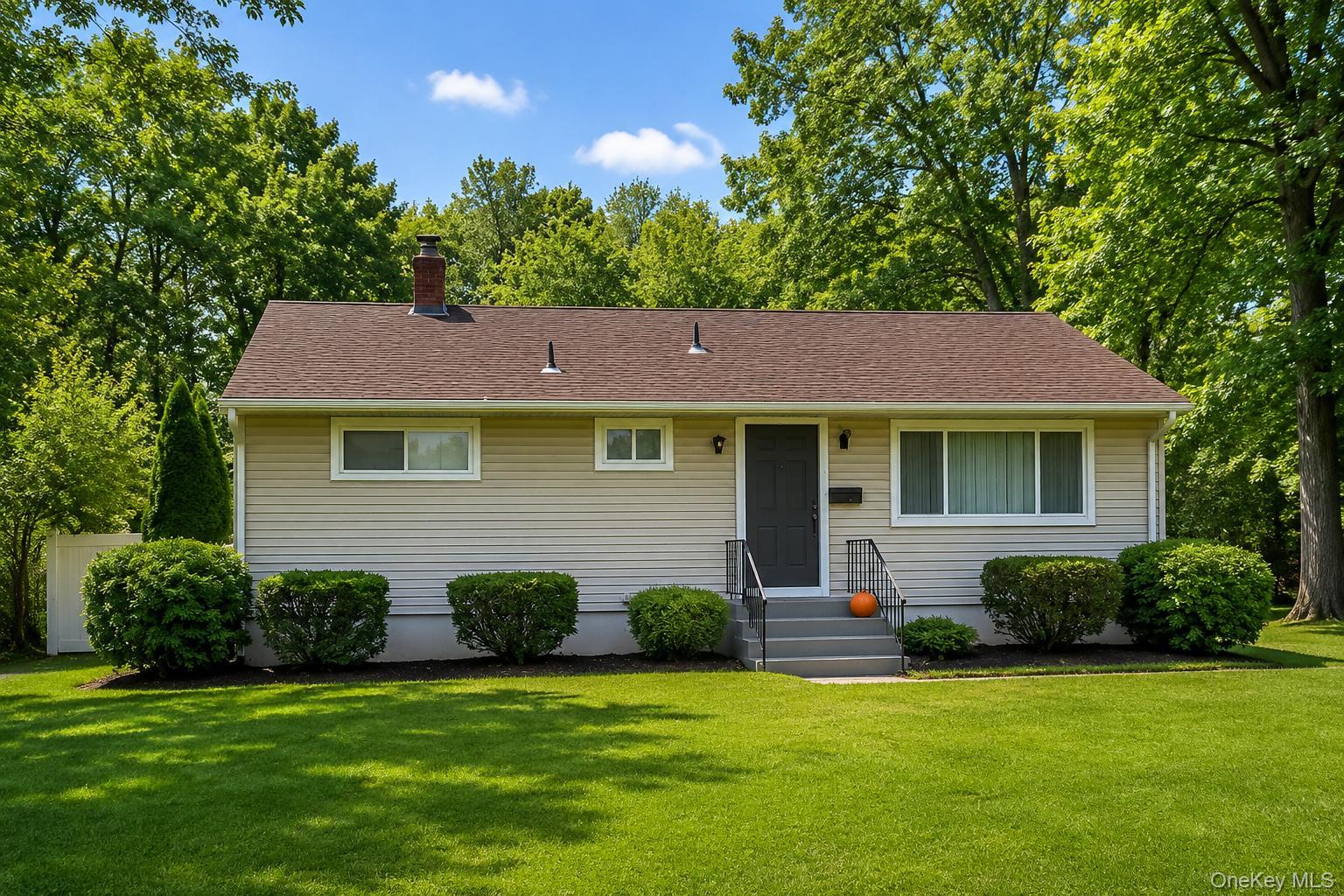 15 Valley View Terrace Spring Valley, NY 10977 - Photo 1 of 1