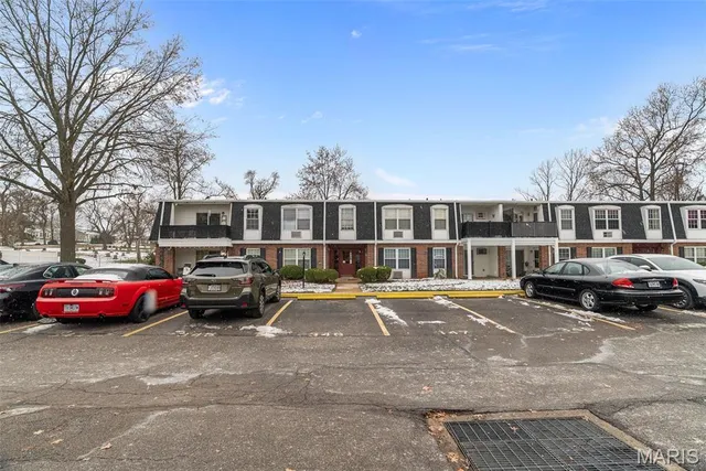 $90,000 | 1745 Herault Place, Unit B, St. Louis, MO 63125