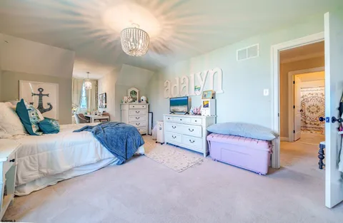 $865,000 | 19 Queen Anne Court, Ocean View, NJ 08230