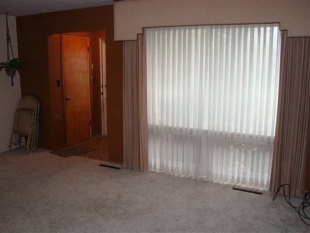 4234 North Wycliffe Road Peoria, IL 61614 - Photo 6 of 12 Gallery Image 6