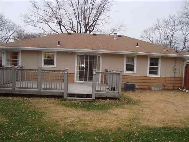 4234 North Wycliffe Road Peoria, IL 61614 - Photo 8 of 12 Gallery Image 8