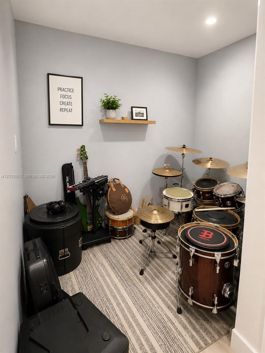 3280 Southwest 16th Terrace Miami, FL 33145 - Photo 22 of 31