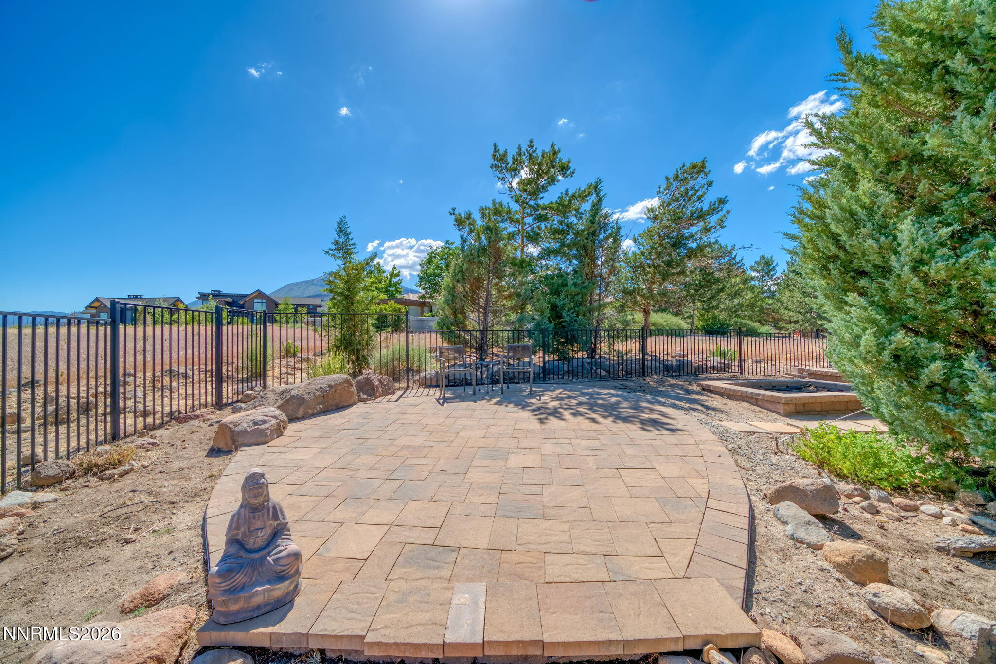 225 South Earlham Court Reno, NV 89511 - Photo 9 of 50 121-DSC08129-Edit