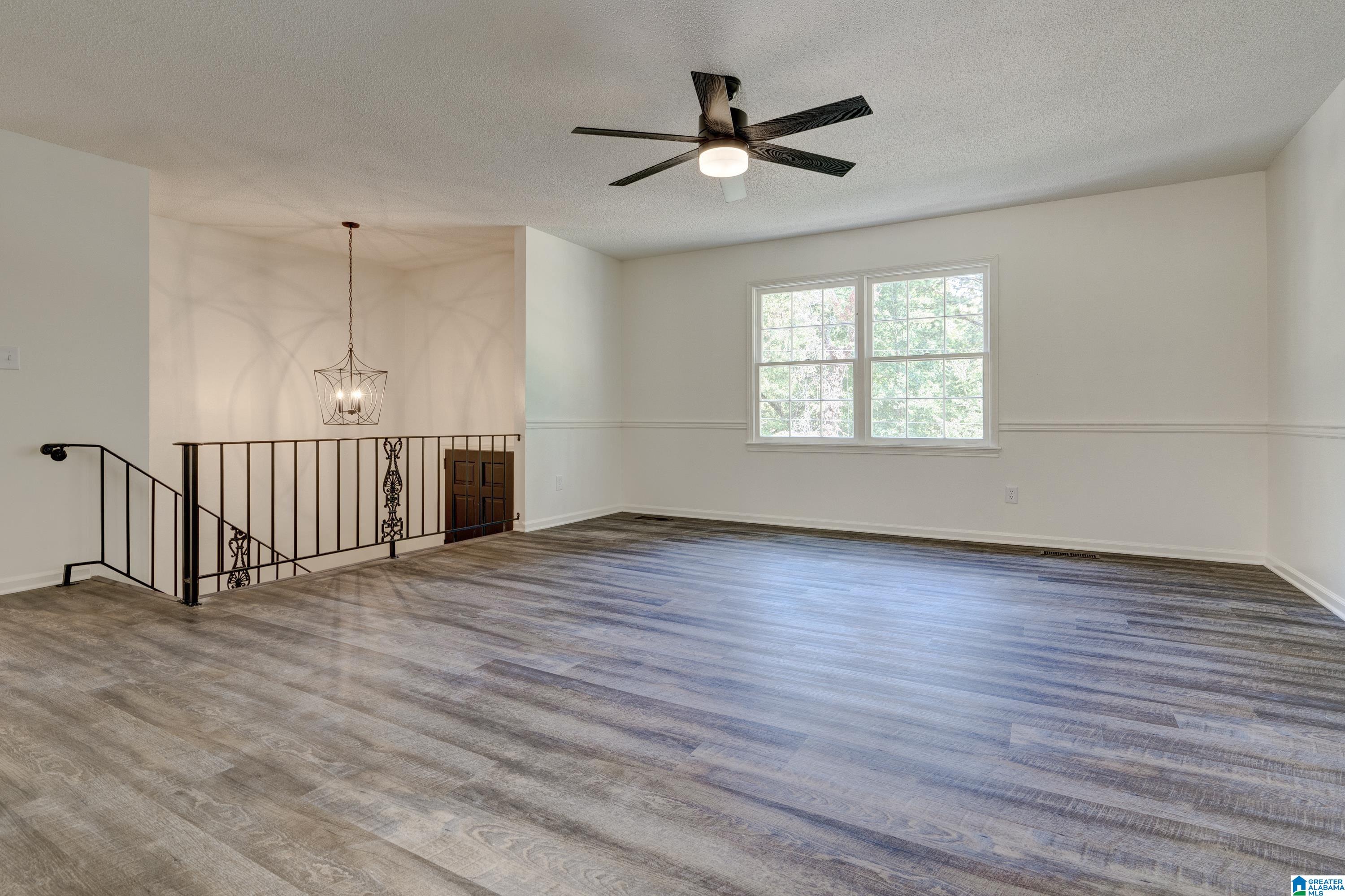 6058 Knob Knoster Road Pinson, AL 35126 - Photo 3 of 33