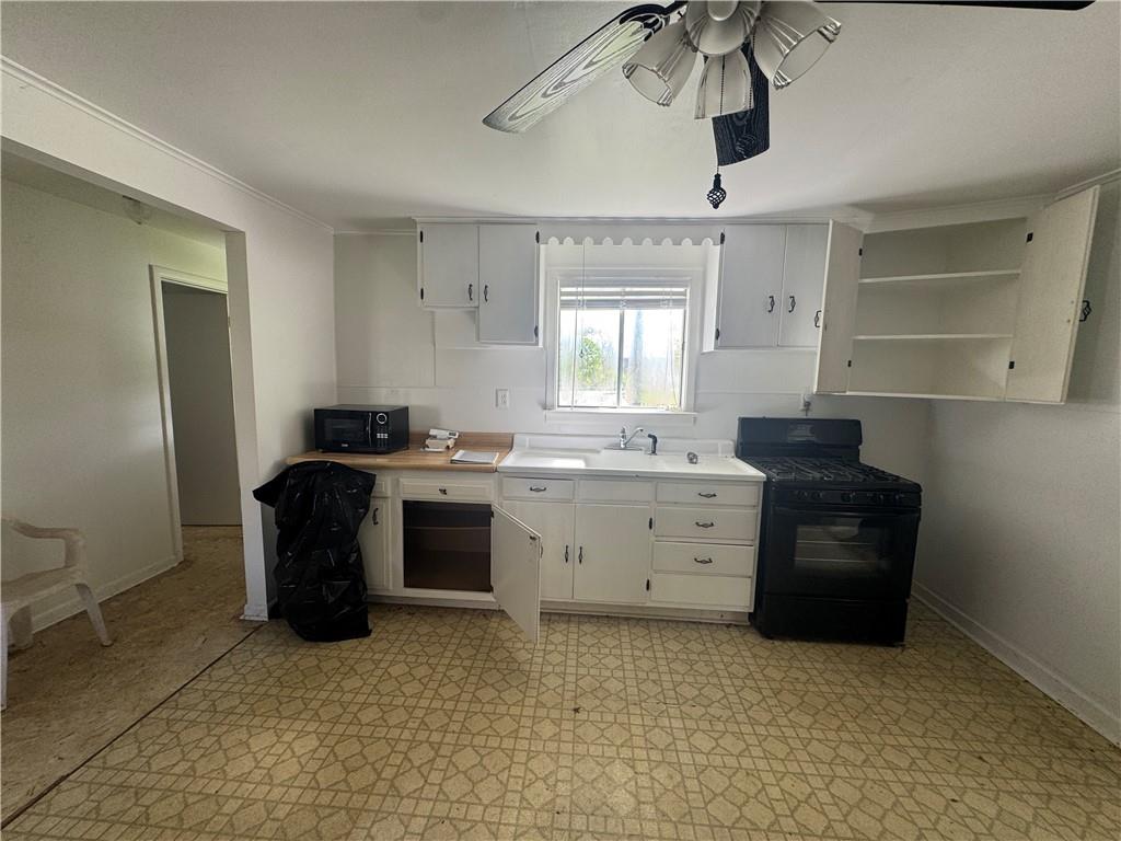121 Oak Road Gibsonia, PA 15044 - Photo 6 of 25 Gallery Image 6