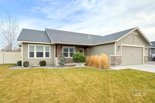 $445,000 | 905 Birchton Loop, Twin Falls, ID 83301