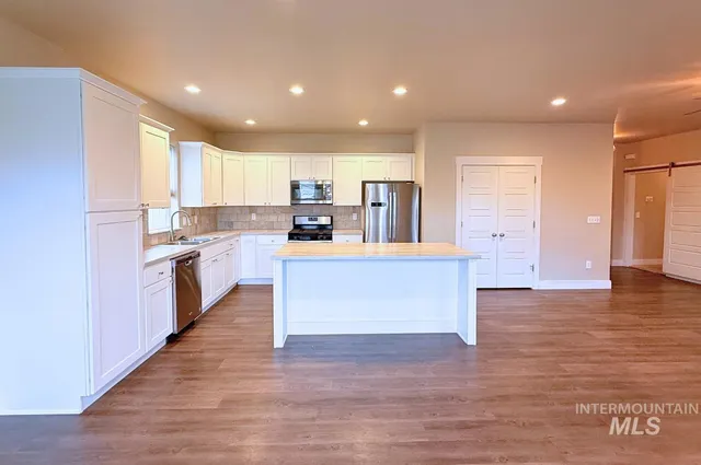 $445,000 | 905 Birchton Loop, Twin Falls, ID 83301