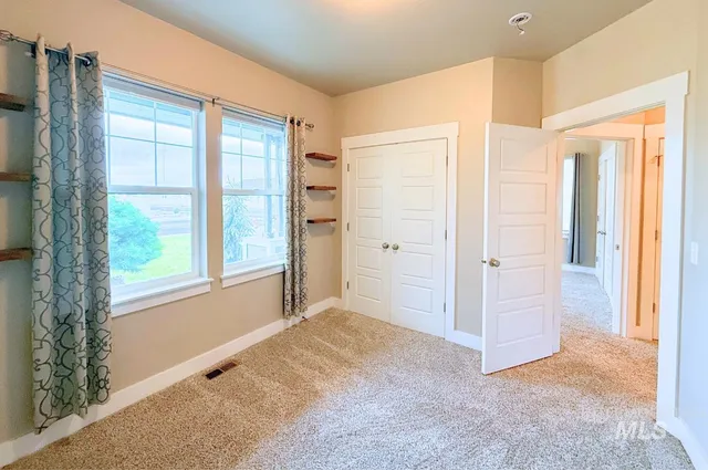 $445,000 | 905 Birchton Loop, Twin Falls, ID 83301