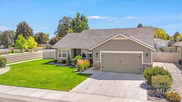 $445,000 | 905 Birchton Loop, Twin Falls, ID 83301