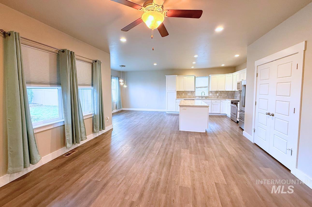 905 Birchton Loop Twin Falls, ID 83301 - Photo 6 of 38