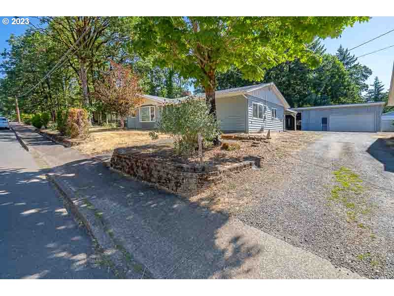 438 Northwest Douglas Street Dallas, OR 97338 - Photo 3 of 43