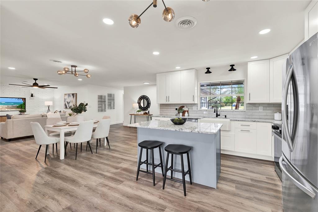 921 West Lake Brantley Road Altamonte Springs, FL 32714 - Photo 2 of 21 Gallery Image 2