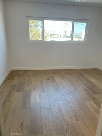 a view of a pathway both side of building