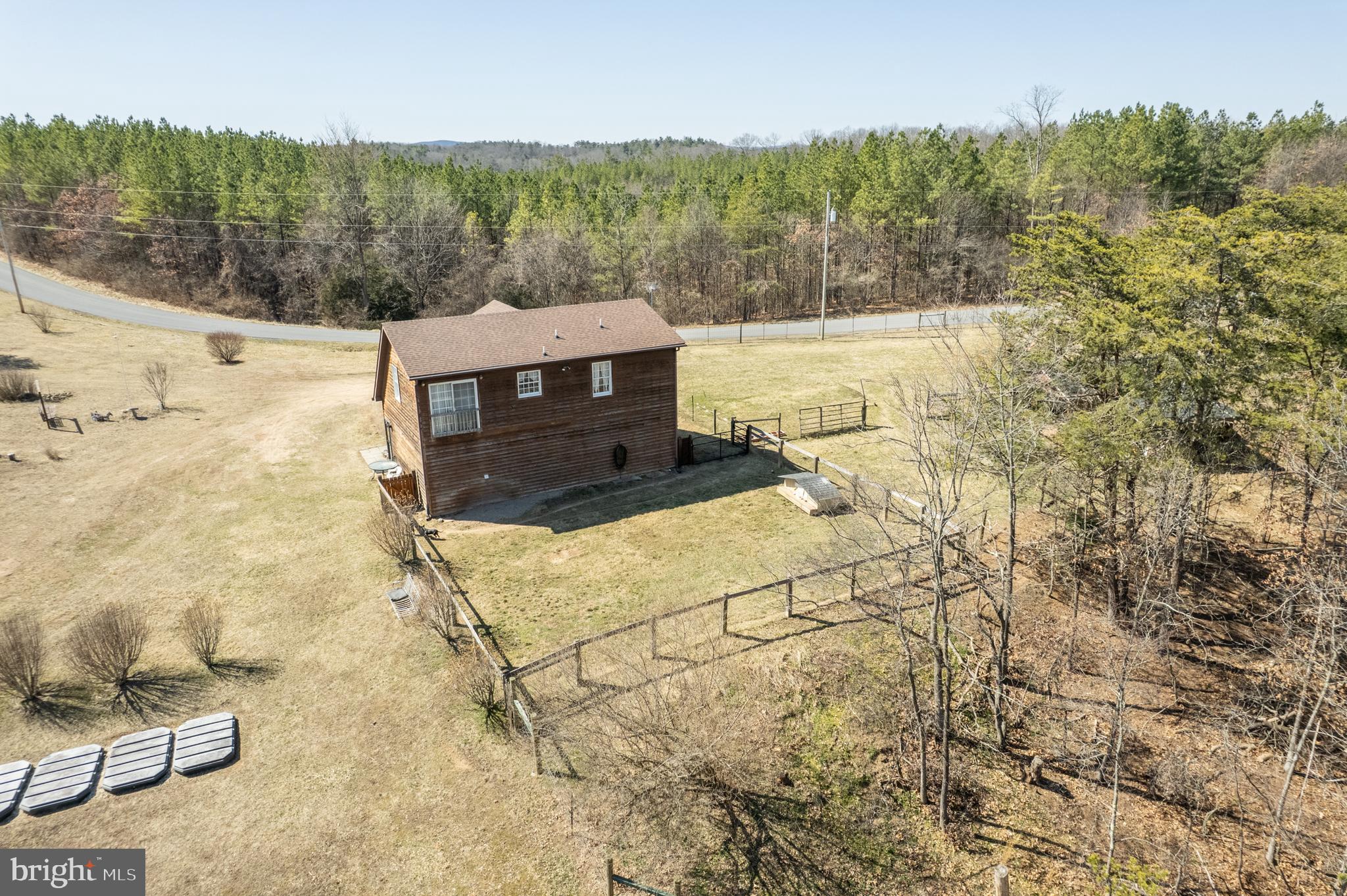 320 Adams Road Winchester, VA 22603 - Photo 23 of 32 Gallery Image 23