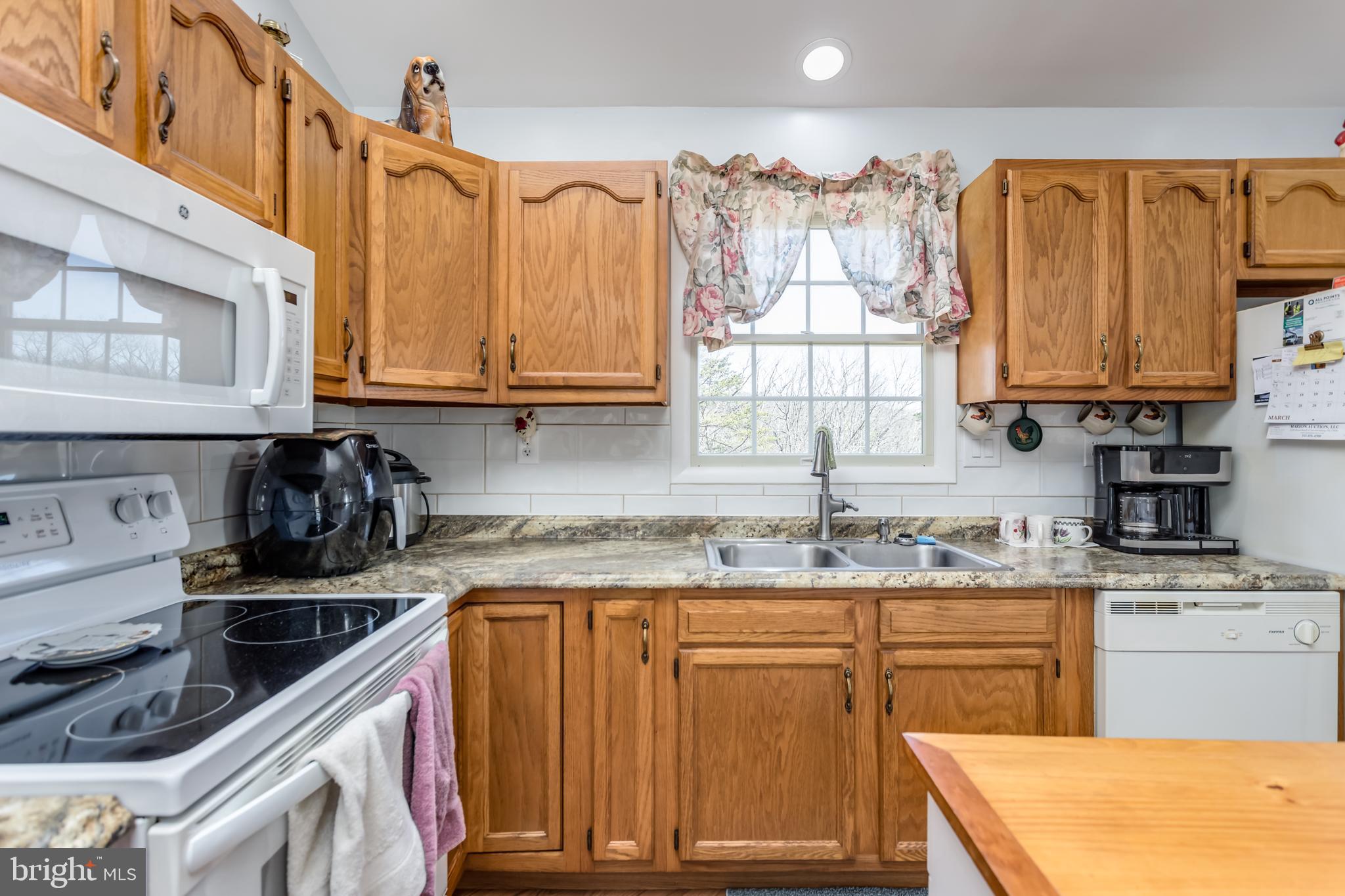320 Adams Road Winchester, VA 22603 - Photo 10 of 32 Gallery Image 10