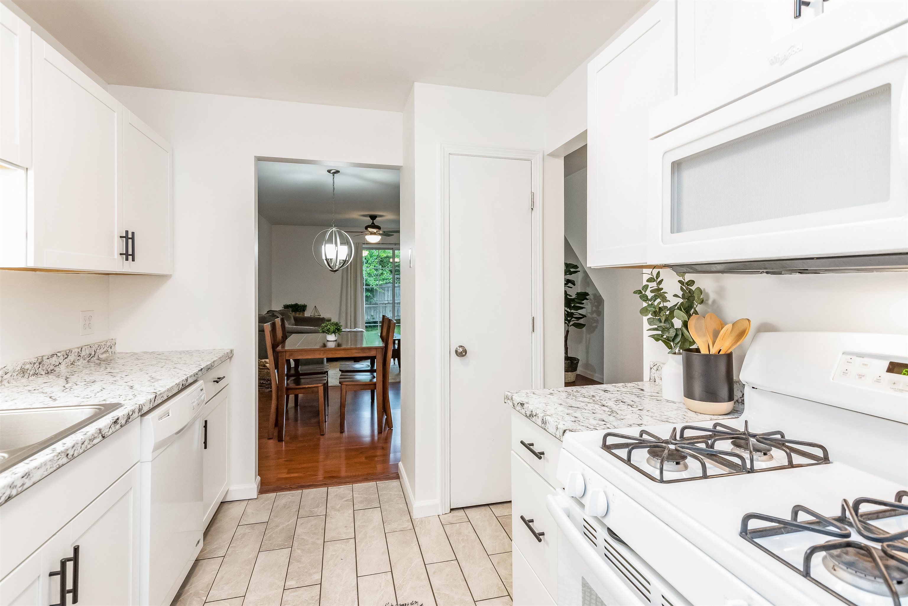 165 Rivers Edge Drive, Unit 165 Burlington, VT 05408 - Photo 18 of 40 Gallery Image 18