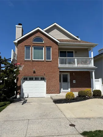 $17,000 | 227 West Pine Street, Long Beach, NY 11561