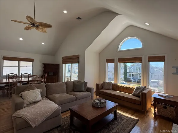 $17,000 | 227 West Pine Street, Long Beach, NY 11561