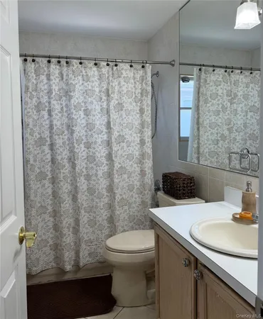 $17,000 | 227 West Pine Street, Long Beach, NY 11561