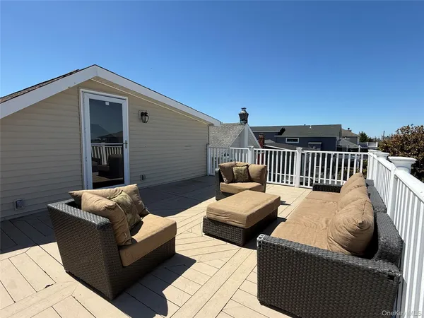 $17,000 | 227 West Pine Street, Long Beach, NY 11561