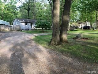 2280 Indian Road Lapeer, MI 48446 - Photo 3 of 35 Kevin 2280 pic 7.jpg